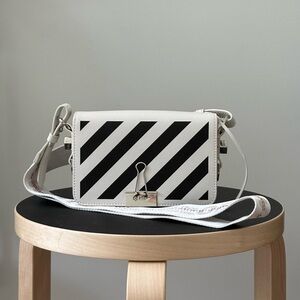 Off-white Leather Diagonals Binder Clip Mini